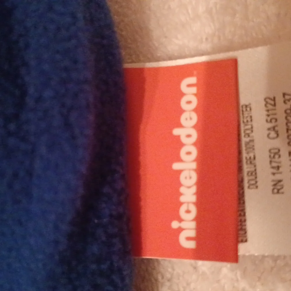 Paw Patrol Hat/Glove Set - Picture 5 of 7